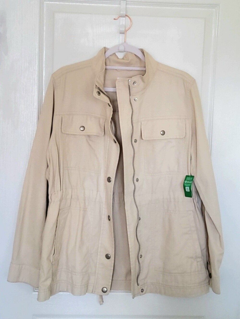 GAP Utility Jacket – New With Tags – Size Medium